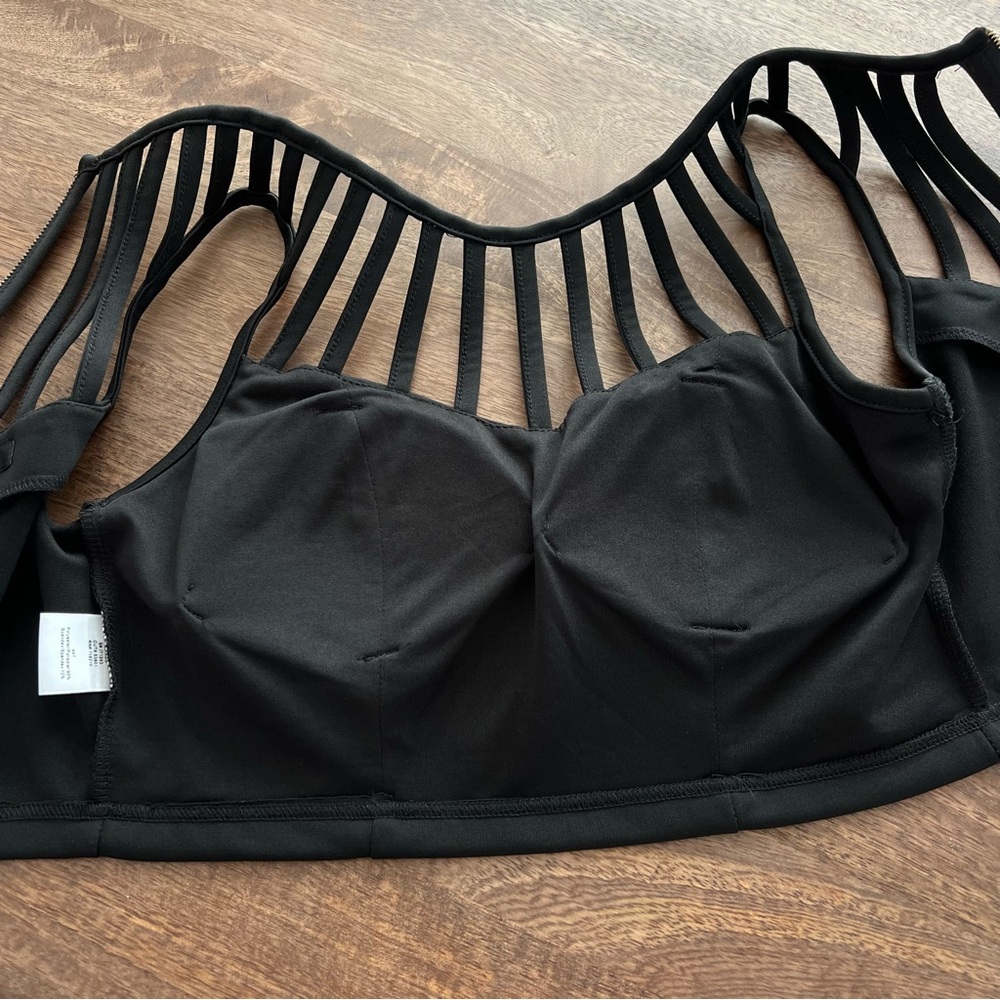5/$40 ALT B Caged black Top size small - Picture 9 of 10